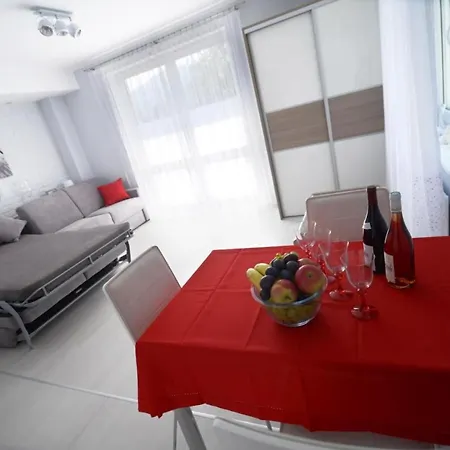 Esensja Z Widokiem Na Gory I Przy Dworcu - 5d Apartment *
